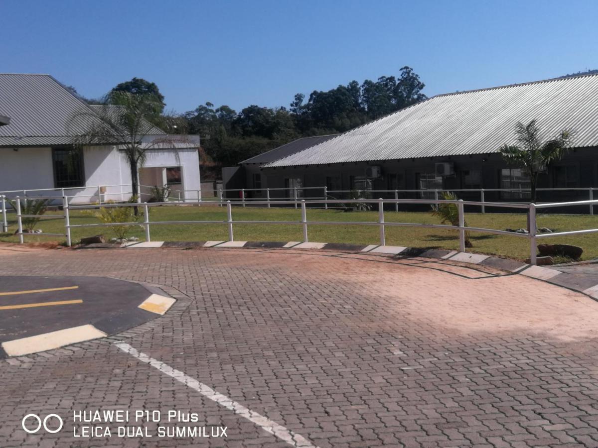 Sima Silver Lodge Tzaneen Exterior foto